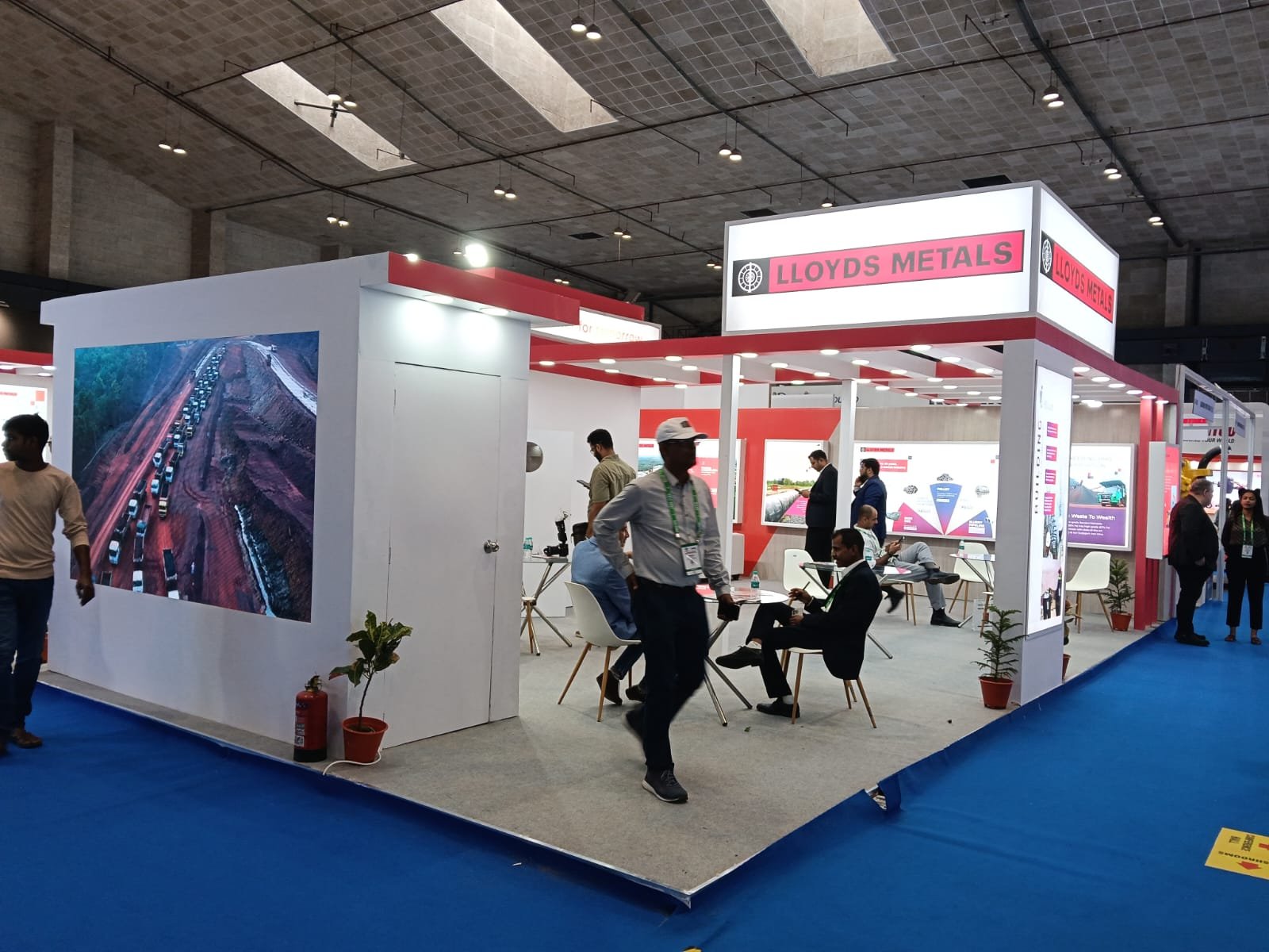 WhatsApp Image 2025-10-31 at 5.41.02 PM